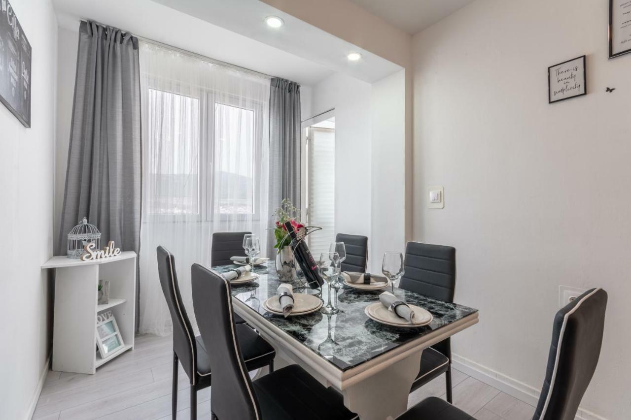 Apartment Jamblip Сплит Екстериор снимка